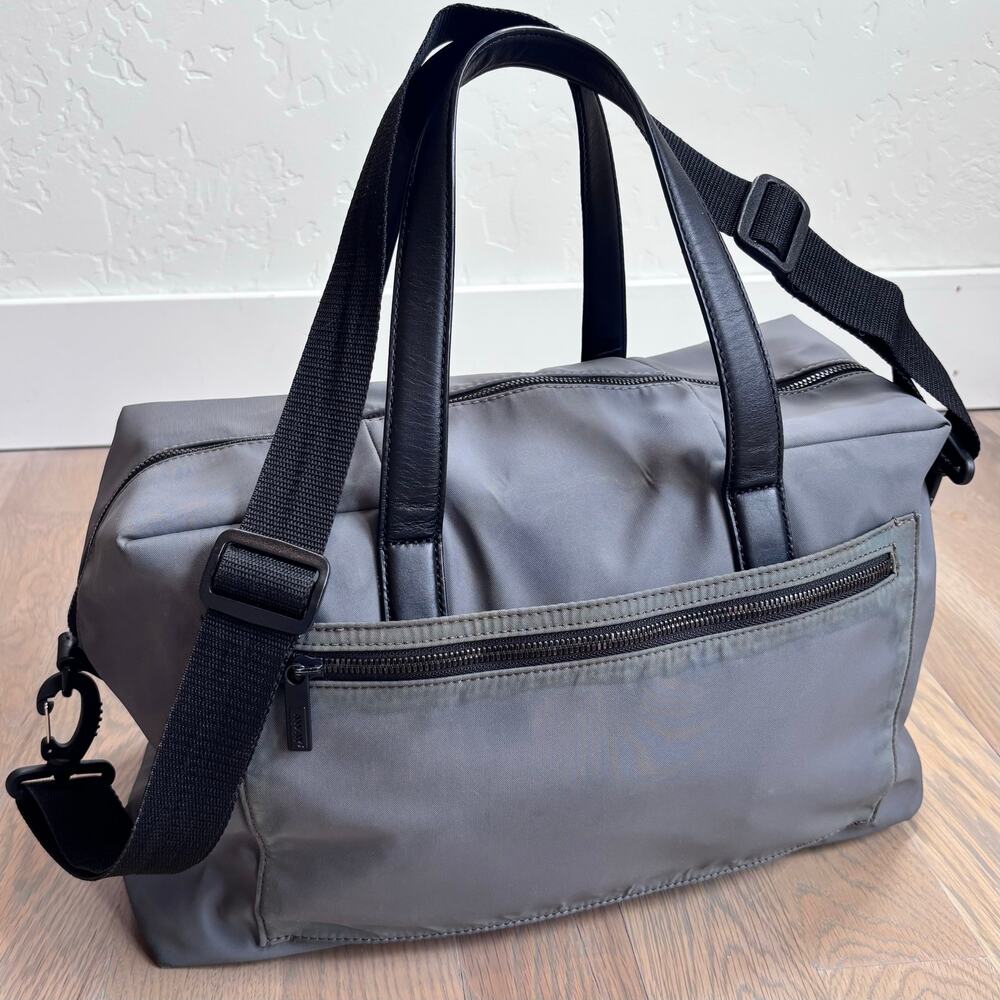 Away Everywhere Weekender Duffle Bag Luggage Gray Nylon Black Leather